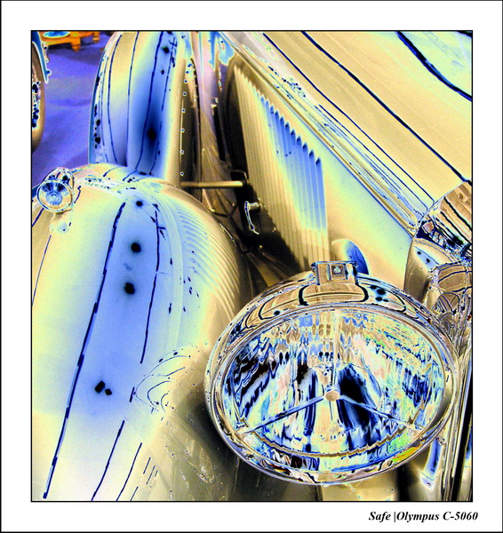 2005 - 02 - Retromobile 032